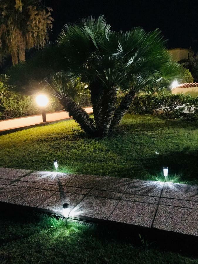 Villa Ro Porto Columbu - Perd'E Sali Exteriör bild